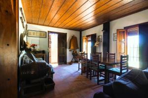 Casa rural con barbacoa y piscina