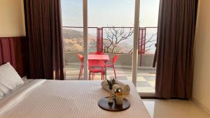 2BHK Suite, Panchgani Views, Ora Vue