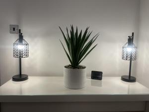 Beach House Courtyard 2 bed