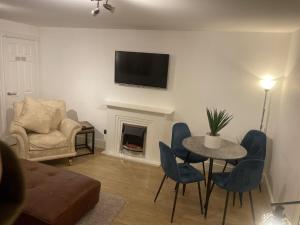 Beach House Courtyard 2 bed