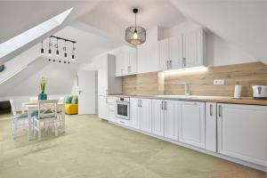 MAESTRA Bamboo Beach Luxury Apartment - FREE Parking