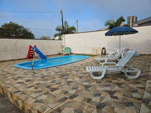 Chalet beach house with pool and wifi