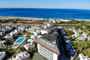 Throne Beach Resort & Spa - UltraInclusive