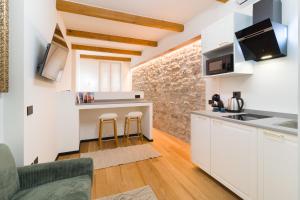 BERGAMO art - FONTANA DEL DELFINO