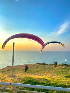 Central & Step to Sea - 3hvězdičkové hotely ve městě Netanja