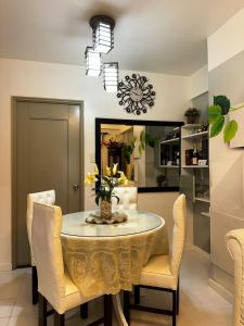 Fully furnished 2 bedroom in Camella