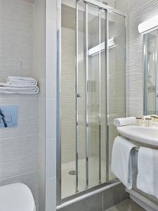 Hotels Hotel REVOTEL Nancy Centre Gare et Congres : Chambre Simple/Double Supérieure