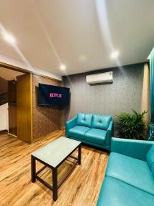 Nexstay Bloomax Residency