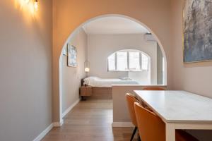 Sunset - Luxury Studio on Calea Victoriei