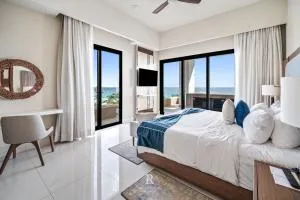 Two Bedroom Suite Ocean-Front - Villa La Valencia - El Pueblito