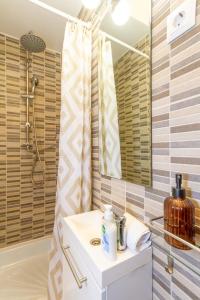 Cozy Gallery Loft in Garam Street by NW