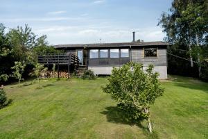 Hear Trees Rustle And Enjoy View From Terrace