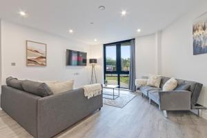 York City Centre Apartment - Gym Access - Fast WiFi - Sleeps 5