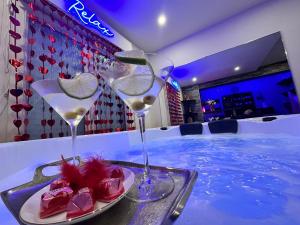 Maisons de vacances SWEET DREAMS Love room & Spa : photos des chambres