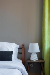 Appartements LE RHENANUS Jean Geiler de Kaysersberg - appartement ideal pour famille, au calme - centre ville - parking gratuit : photos des chambres