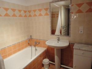 Studio charmant au cœur de Valensole avec accès piscine - FR-1-822-1