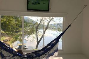 Magical Lake Cabin - Ski Shack