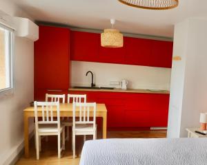Hotels Cit'hotel Design Booking Evry Saint-Germain-les-Corbeil Senart : photos des chambres