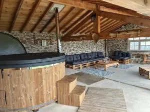 La Petite Chavanne 4 étoiles - Essertines-en-Châtelneuf