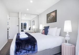 In the Heart of Hamilton! Modern and Convenient #5 -By KOSH BNB