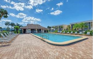 Long term rental minimum 3 months located at the IMG Golf Course Feb 2026