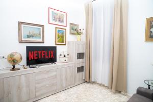 Minimal e funzionale soggiorno vicino al Vaticano