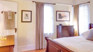 Charming 1914 Craftsman Home