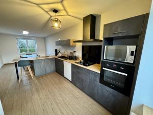 Maisons de vacances Maison individuelle a deux pas du chateau de Pompadour et de l-hippodrome ! : photos des chambres