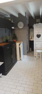 Maisons de vacances La Canotiere - Petite maison pour 2 personnes a Vienne en Arthies : photos des chambres