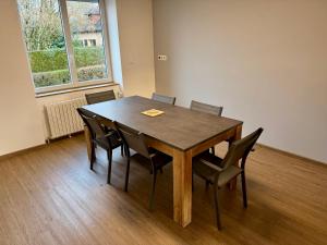Maisons de vacances Maison individuelle a deux pas du chateau de Pompadour et de l-hippodrome ! : photos des chambres