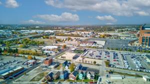 Stadium Container Club House