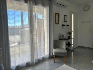 Appartement t2 avec terrasse et cour