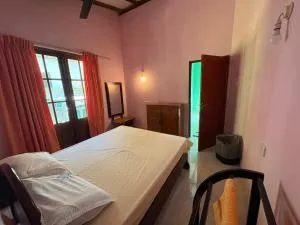 Little House Kandy - Katugastota