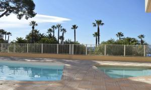 Charmant studio avec terrasse, front de mer et proche du centre