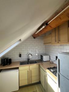 European District Apartment Thirteen