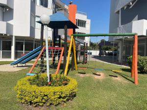 Apartamento Marisco pé na areia in Florianópolis