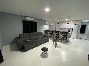 Casa com piscina em Peruibe