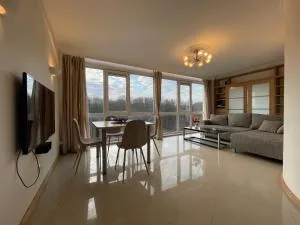 Park View Penthouse 2BD 70m2 Free Parking - أدازي