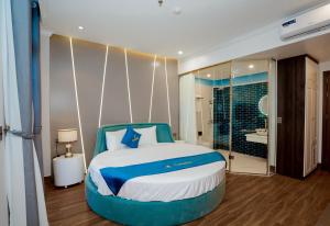 CORDELIA HA LONG Hotel