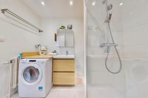 Appartements The Opal - 2bds in the city center : photos des chambres