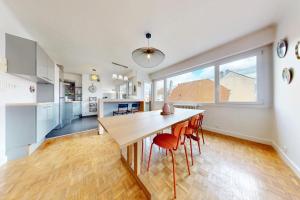 Appartements The Opal - 2bds in the city center : photos des chambres