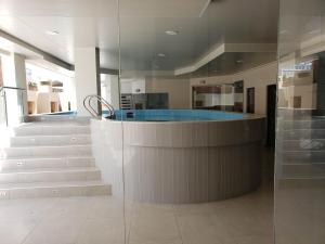 Garzonier céntrico amoblado MARBELLA II