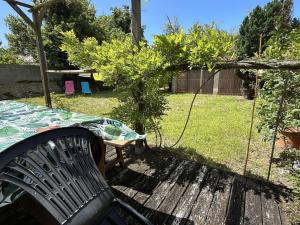 Maisons de vacances Maison renovee avec jardin, proche plage, 4 couchages, Barbatre - FR-1-224B-744 : photos des chambres