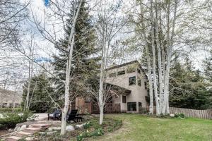 4Bed 3Bath TownHouse Hot tub