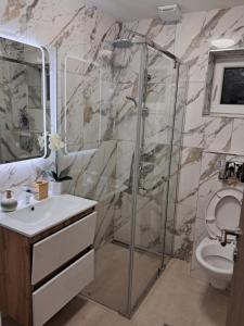 Apartmani Divcibarska oaza