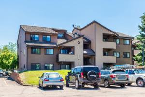 Modern Vacation Condo Across from Beaver Creek Ski