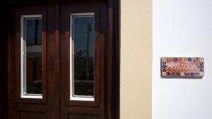 Chic & Modern Apartments with swim access