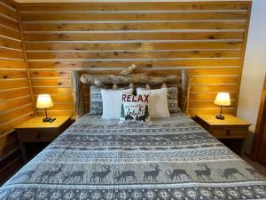 Cozy Mountain Cabin W Hot Tub Breathtaking Views