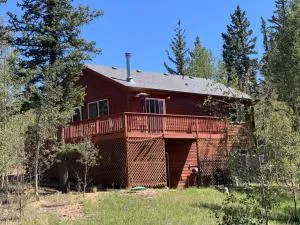 Beautiful Secluded Rocky Mountain Hideaway - Jefferson