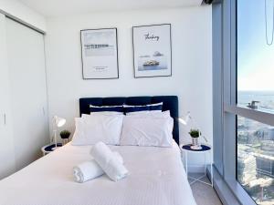 Brand New Lux Living West Side Place 2 Bedroooms with Pool Gym Sauna